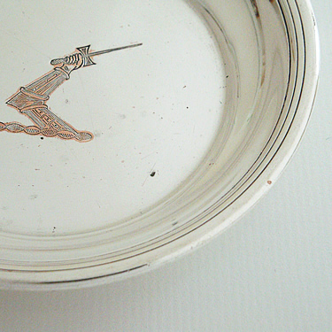 Barker Ellis ピンディッシュ