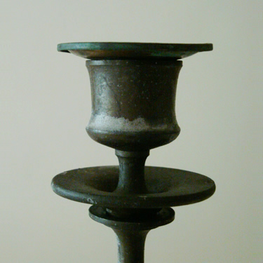 ドイツのアンティーク燭台